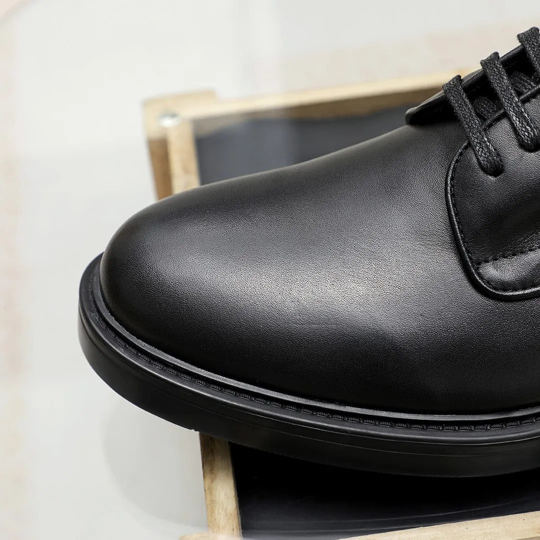 Men's shoes 💰620 💰💰🎩🎩【Prada】Counter 1:1⬆️original reproduction, absolute quality🆗original outsole, high-quality imported rubber, wear-resistant and non-slip, never degummed, upper material: imported first-layer cowhide➕anti-slip foam outsole, official website material, inner material: water-dyed leather lining, 3 colors available! Code number 38-44 (45. Can be customized)